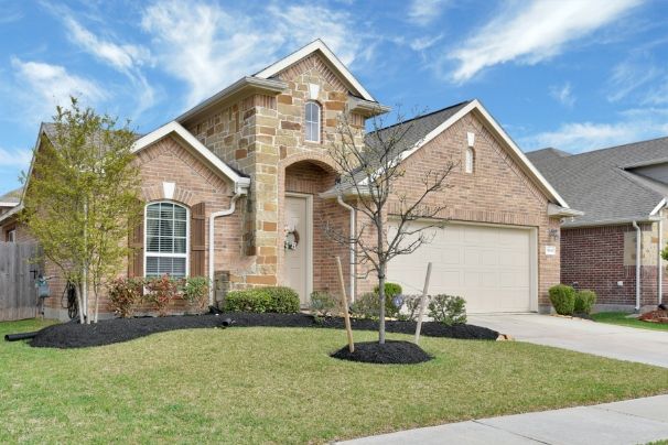 https://JanetR.NewConstructionHomesForYou.com