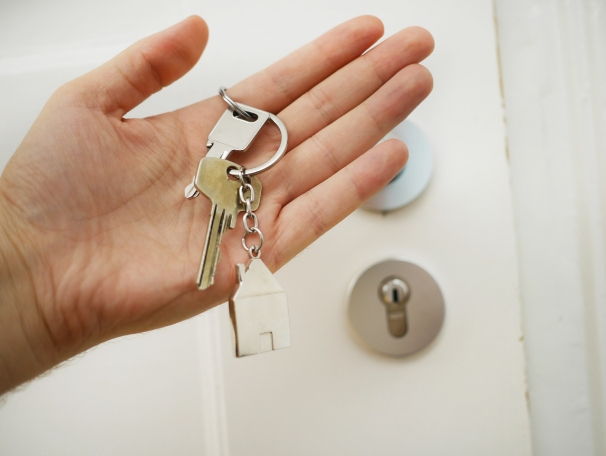 https://JanetR.StopRentingStartOwning.com